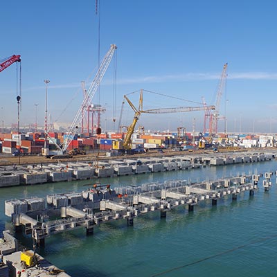 Chantier naval et moyens de mise à sec des navires